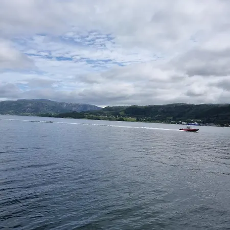 Nyaraló Seaside Hjelmeland
